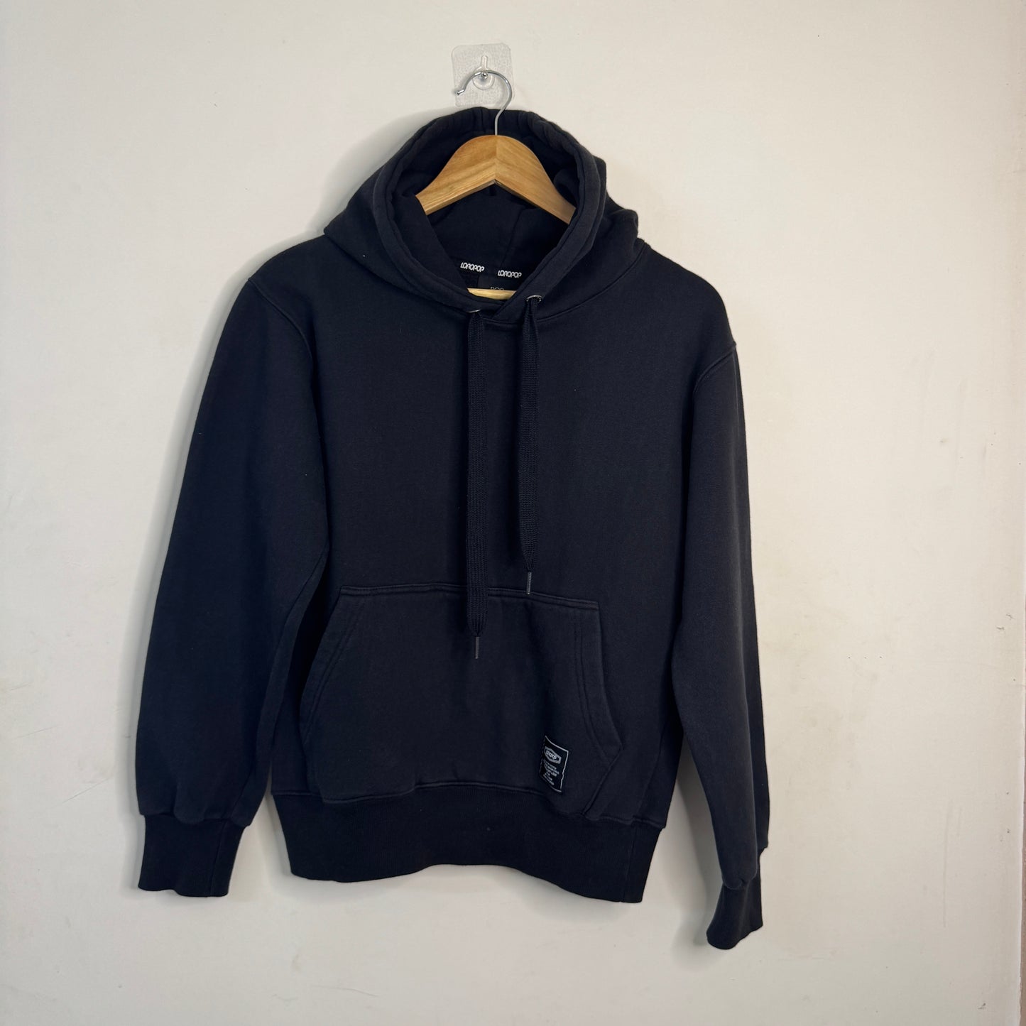 Loro Pop Black Hoddie